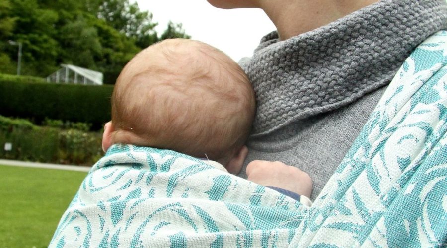 Babywearing is Good for Body and Mind